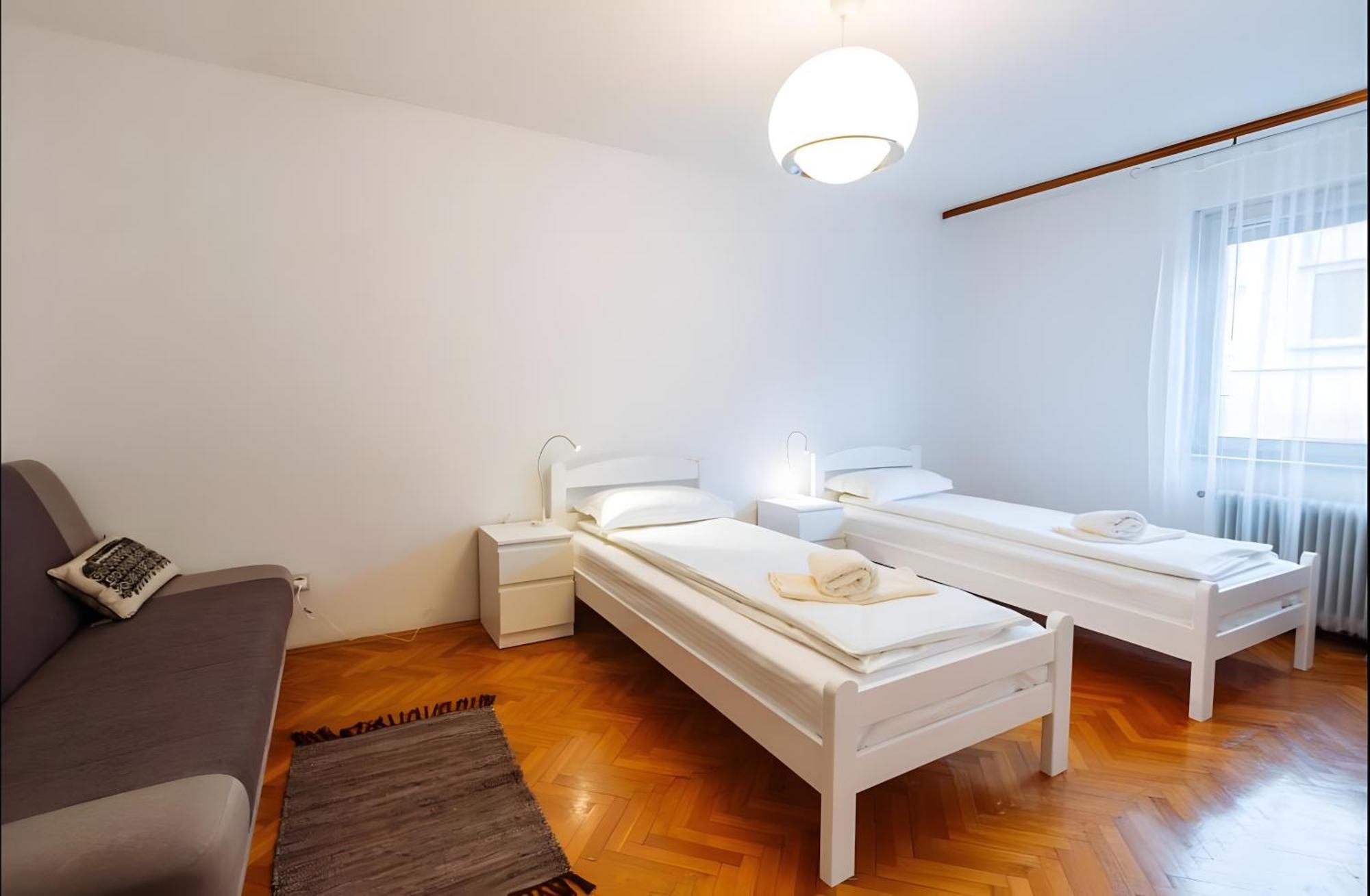 Guest house Emona *
